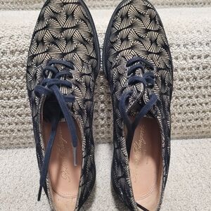 Robert Clergerie Black and Tan Patterned Loafers